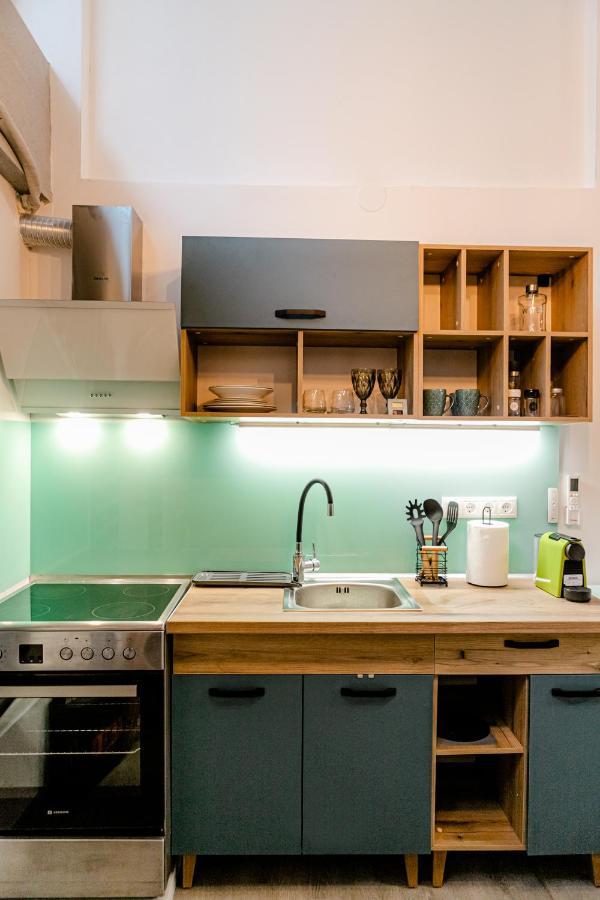 Zero Loft Apartment อเล็กซานโดรโพลิส ภายนอก รูปภาพ