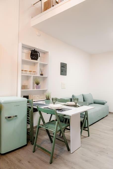 Zero Loft Apartment อเล็กซานโดรโพลิส ภายนอก รูปภาพ