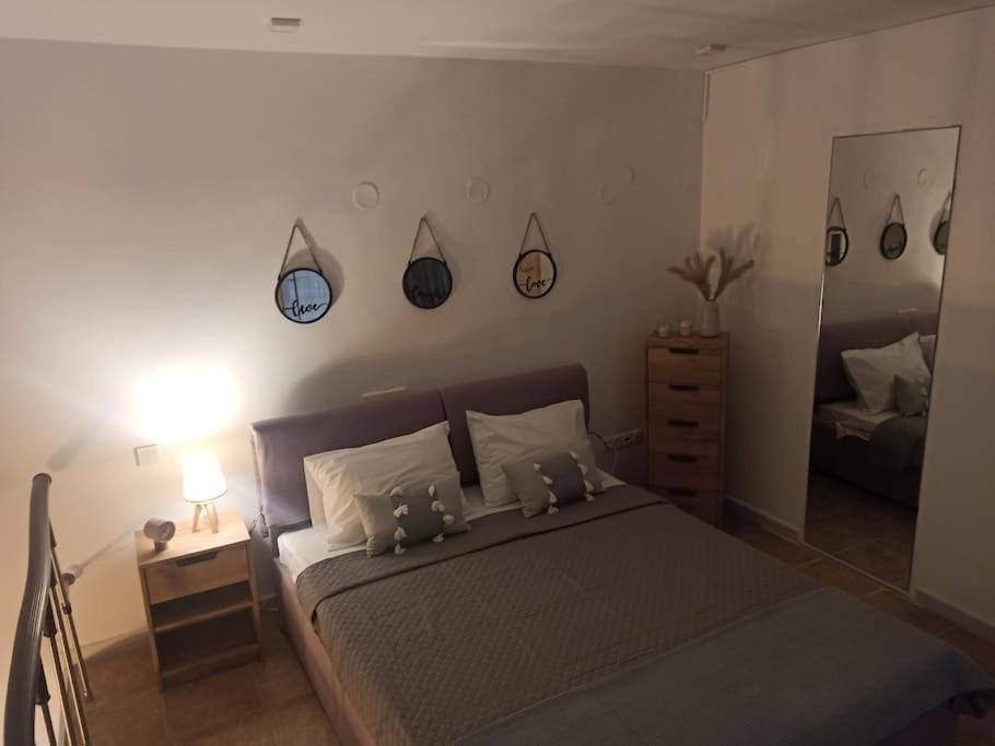 Zero Loft Apartment อเล็กซานโดรโพลิส ภายนอก รูปภาพ